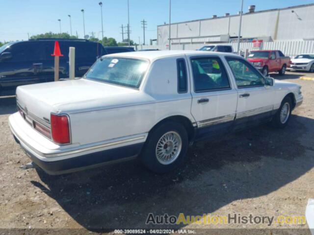 LINCOLN TOWN CAR SIGNATURE/SPINNAKER, 1LNLM82WXSY686615