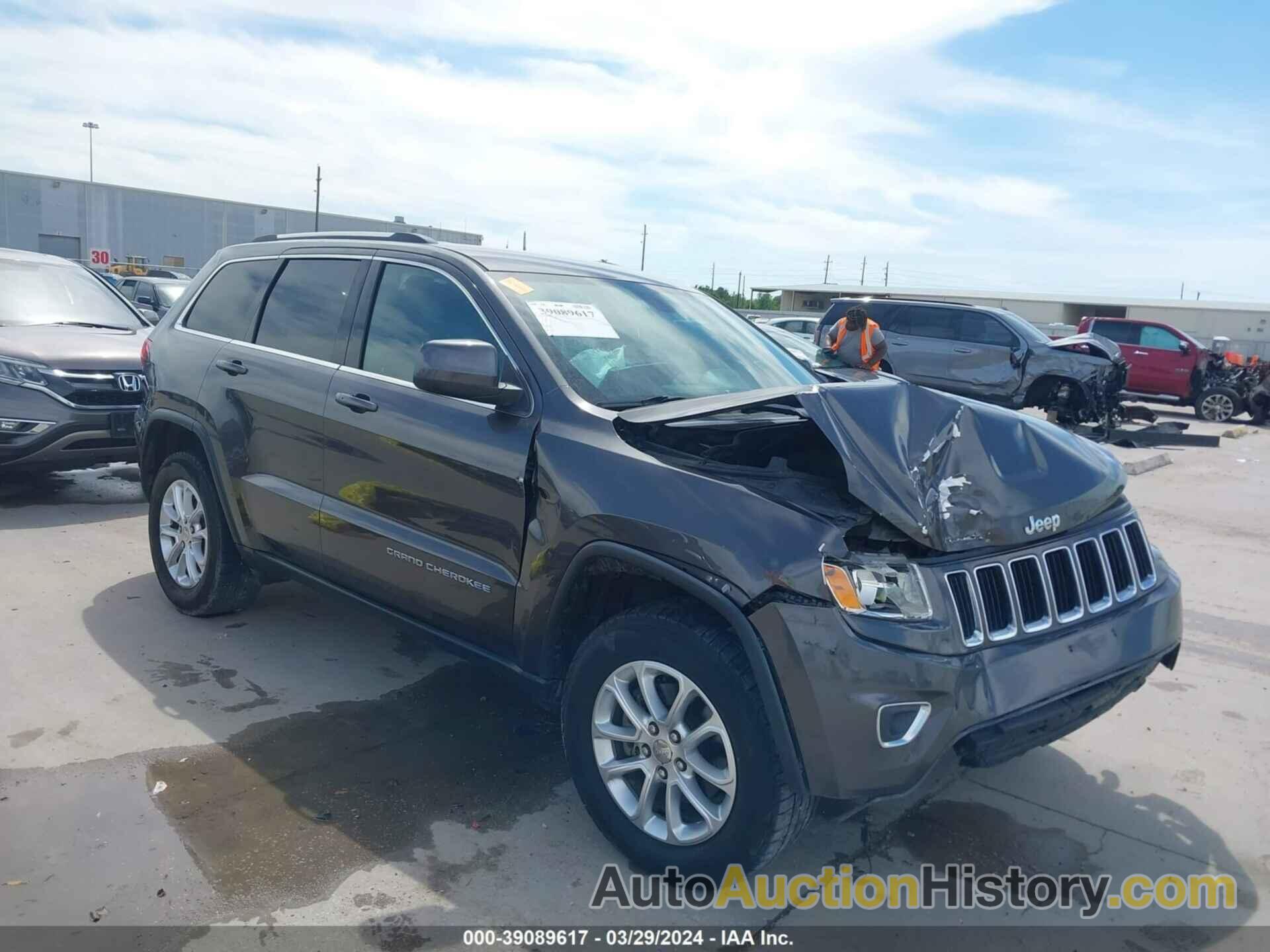 JEEP GRAND CHEROKEE LAREDO, 1C4RJEAGXFC895176