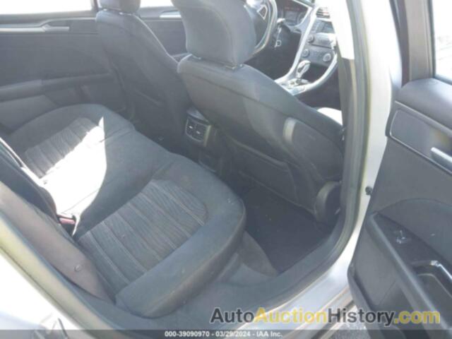 FORD FUSION SE, 3FA6P0H74GR234326