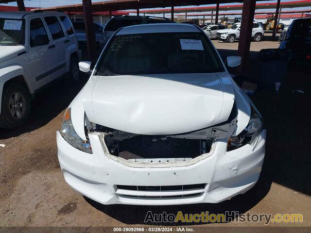 HONDA ACCORD SE, 1HGCP2F64CA025273