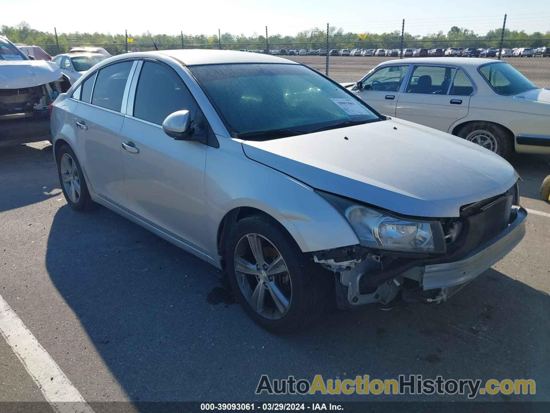 CHEVROLET CRUZE 2LT AUTO, 1G1PE5SB8D7122915