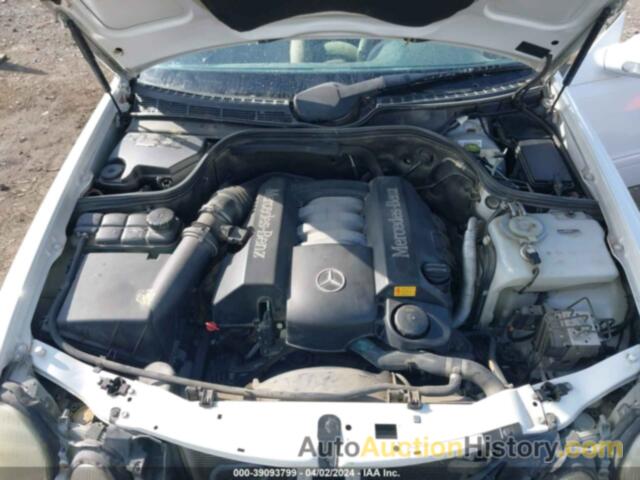 MERCEDES-BENZ CLK 320, WDBLK65G31T086645