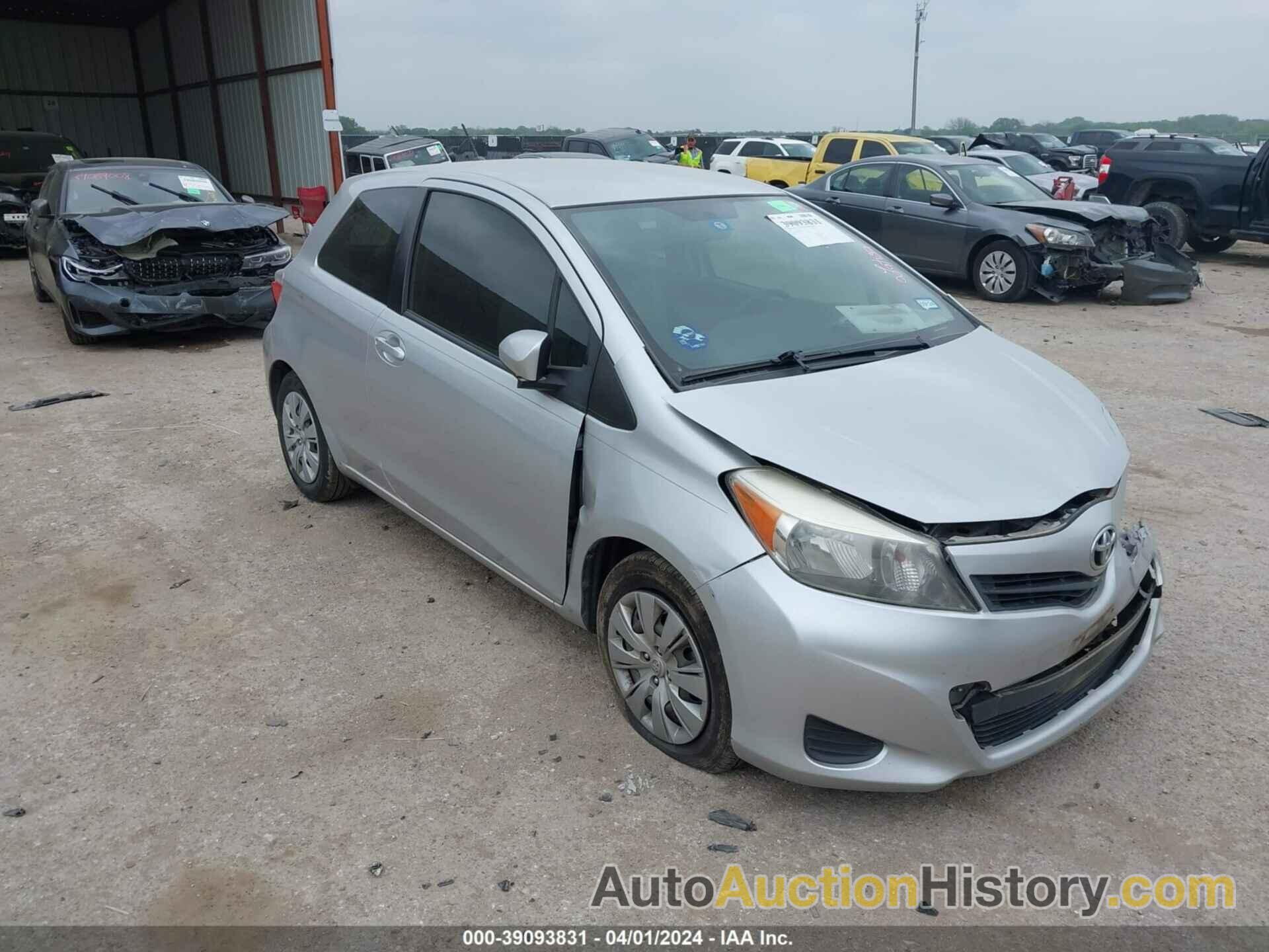 TOYOTA YARIS LE, JTDJTUD3XDD572487