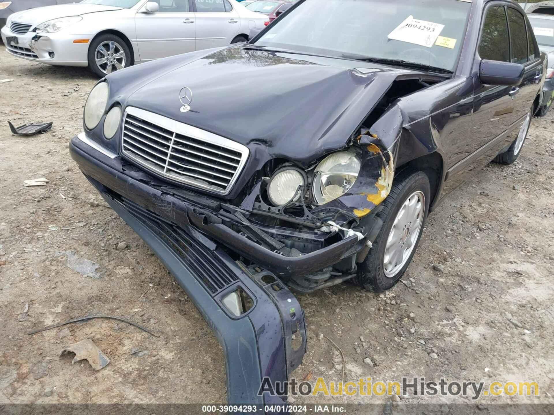 MERCEDES-BENZ E 320, WDBJF55F9VA373146