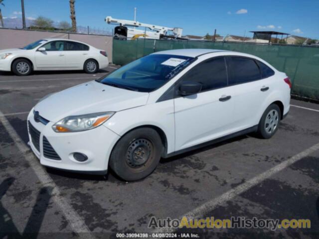 FORD FOCUS S, 1FADP3E25DL169949