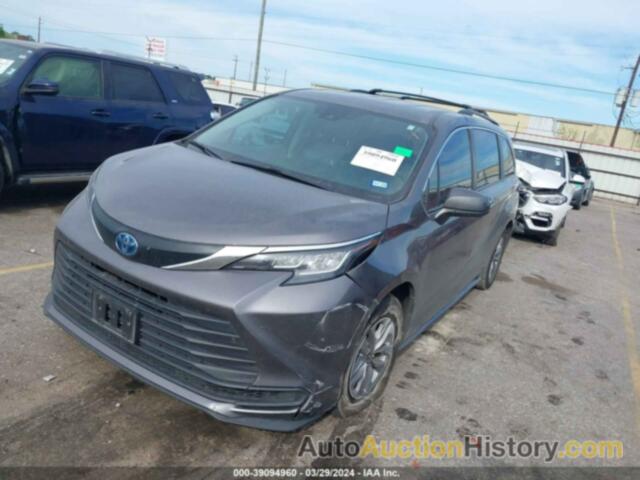 TOYOTA SIENNA LE, 5TDKRKEC9NS087964