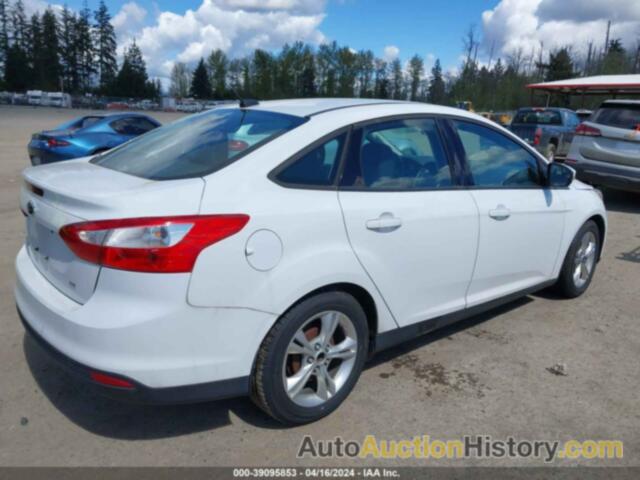 FORD FOCUS SE, 1FADP3F22EL132549