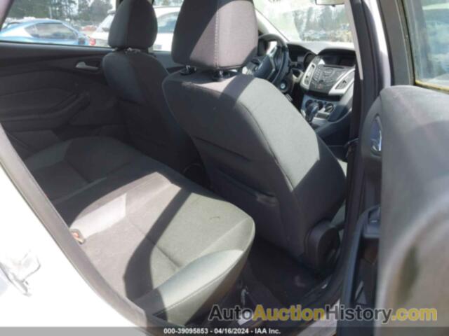 FORD FOCUS SE, 1FADP3F22EL132549