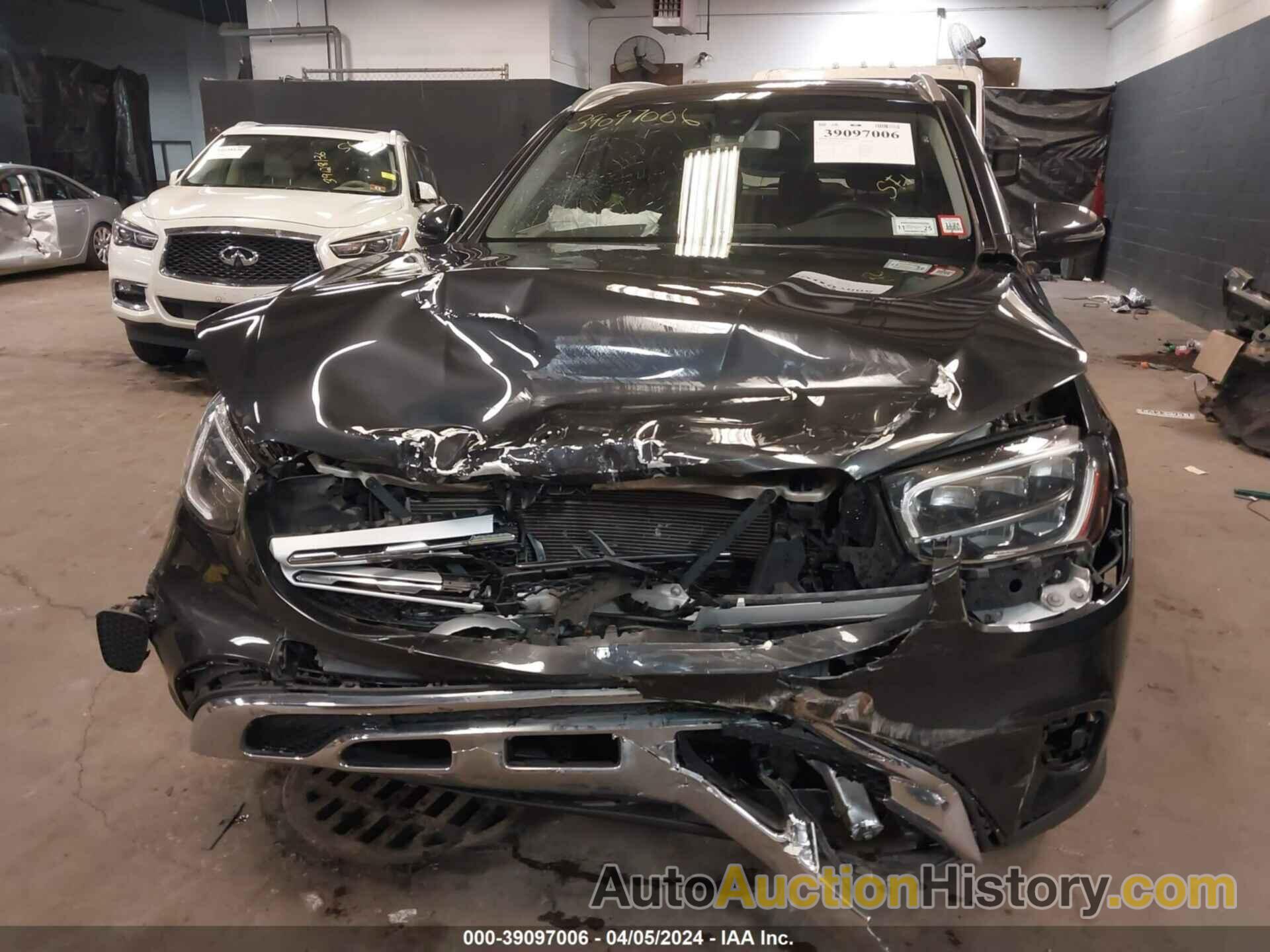 MERCEDES-BENZ GLC 300 4MATIC, W1N0G8EB4LF796797