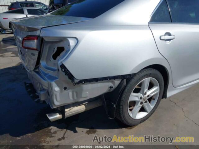 TOYOTA CAMRY SE, 4T1BF1FK2CU027862