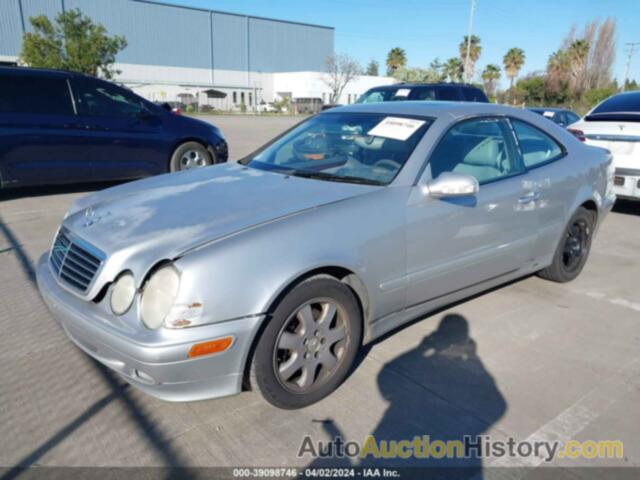 MERCEDES-BENZ CLK 320, WDBLJ65G81T001835