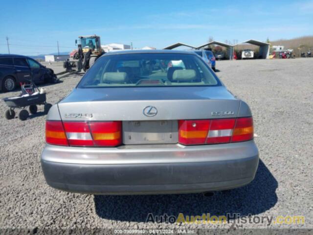 LEXUS ES 300, JT8BF28GXW0144490