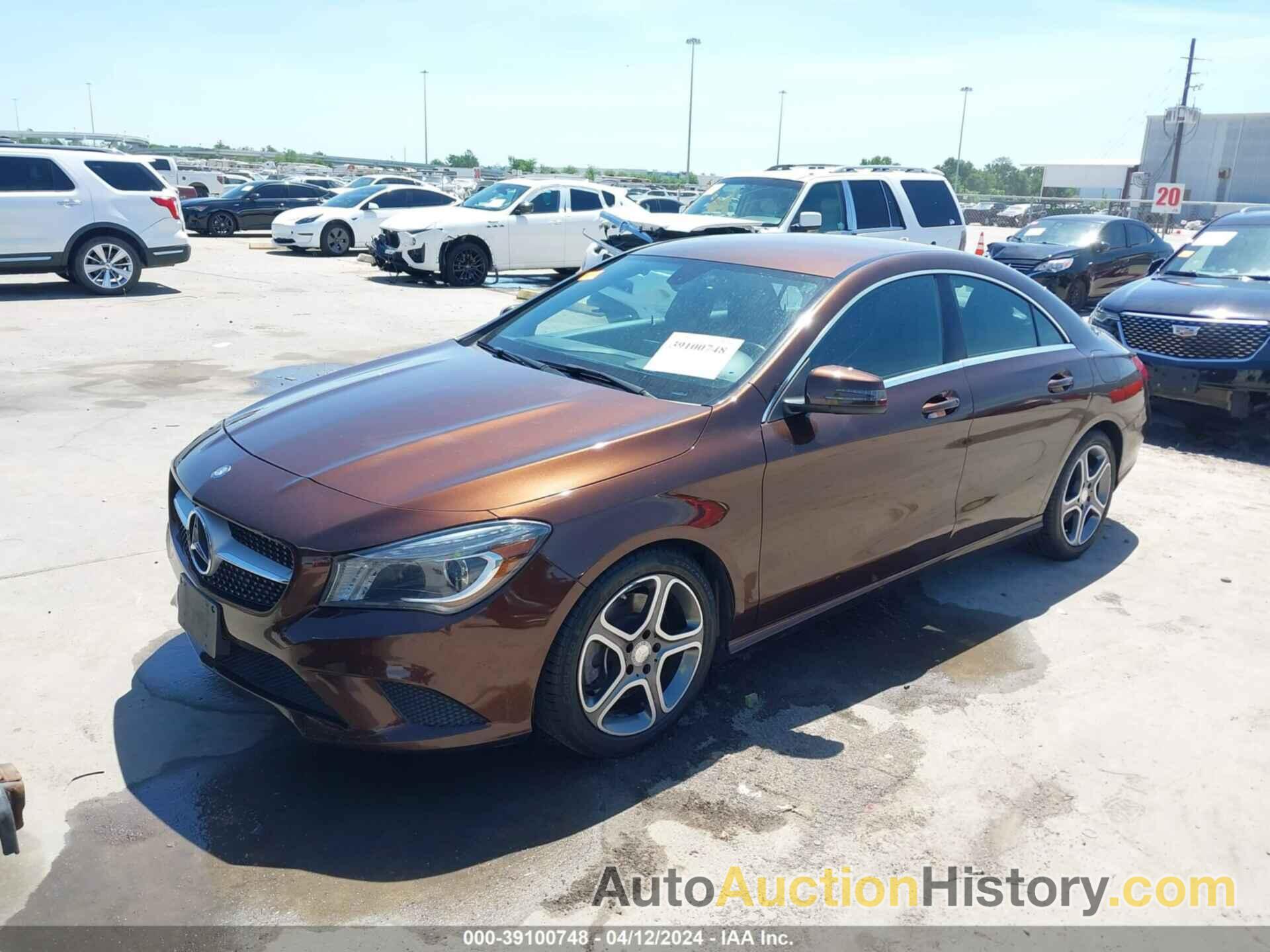 MERCEDES-BENZ CLA 250, WDDSJ4EB8EN137727