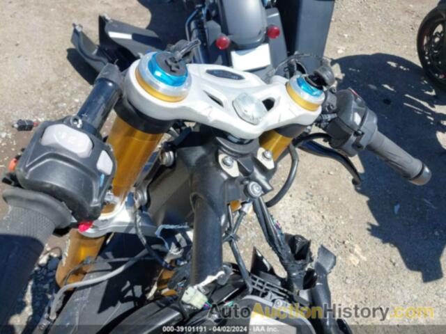 TRIUMPH MOTORCYCLE SPEED TRIPLE 1200 RR, SMTP02ST3PTBF2378