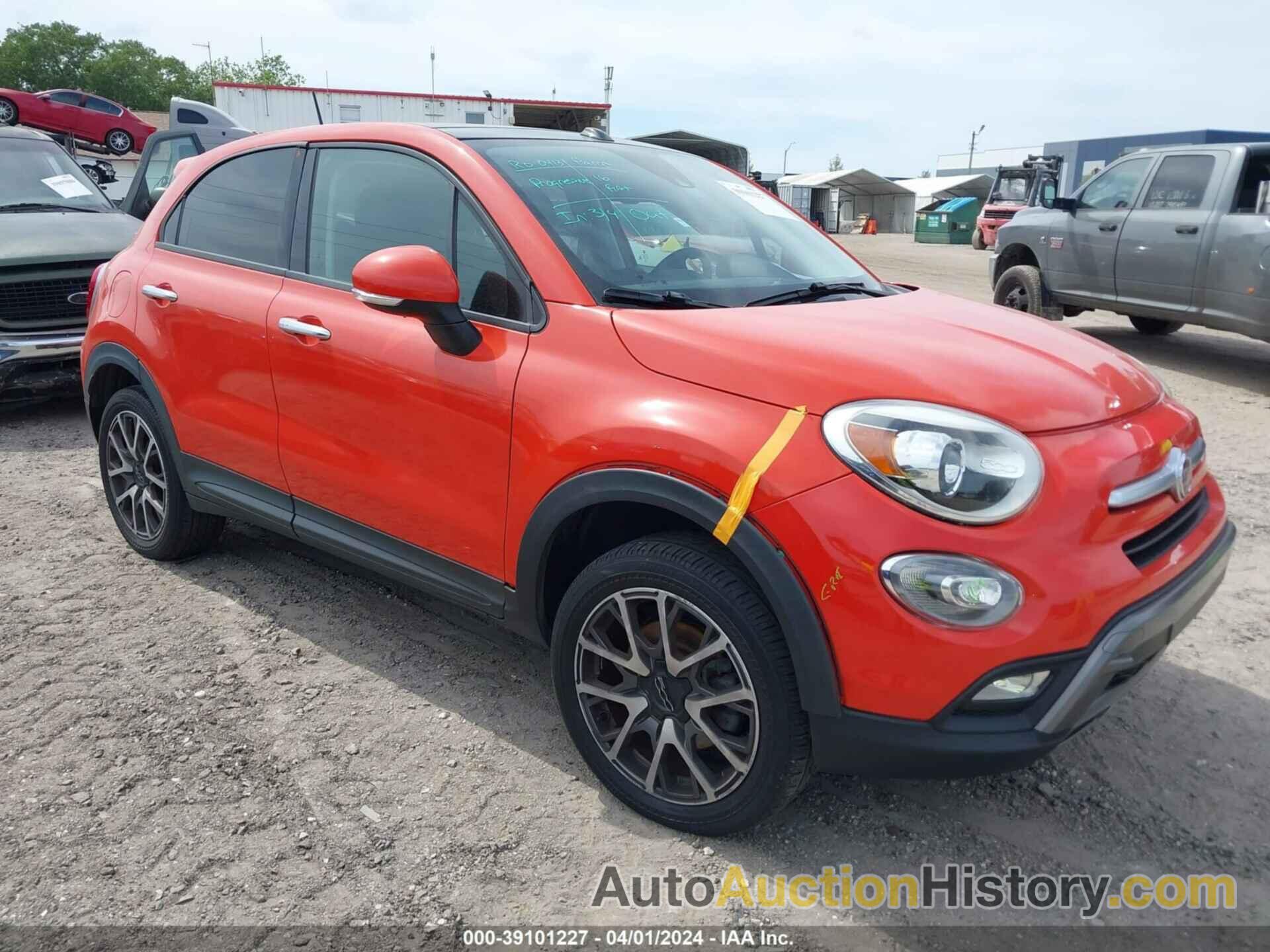 FIAT 500X TREKKING PLUS, ZFBCFYET3GP387158