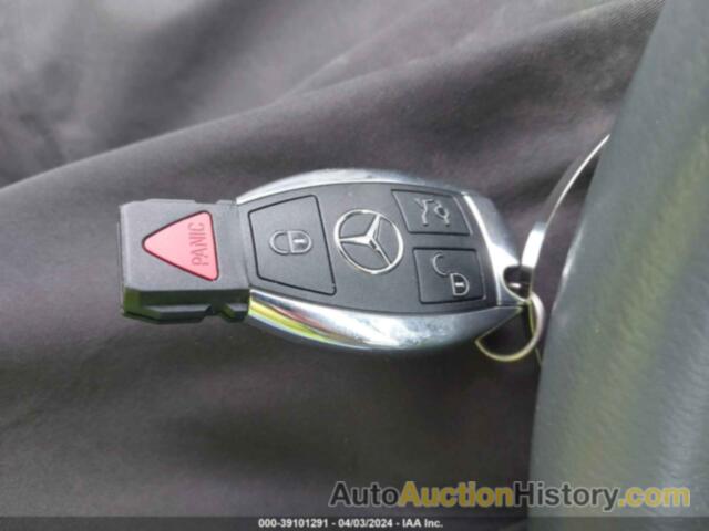 MERCEDES-BENZ CLK 320, WDBLK65G23T131805