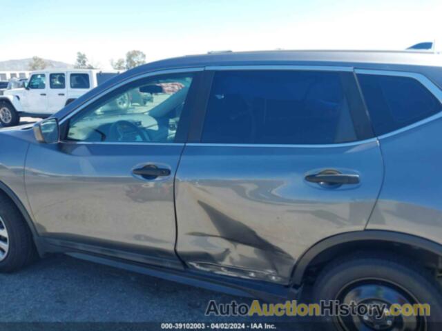 NISSAN ROGUE S, 5N1AT2MT0HC776520