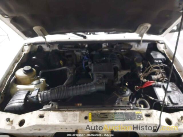 MAZDA B2300, 4F4YR12D83TM22543