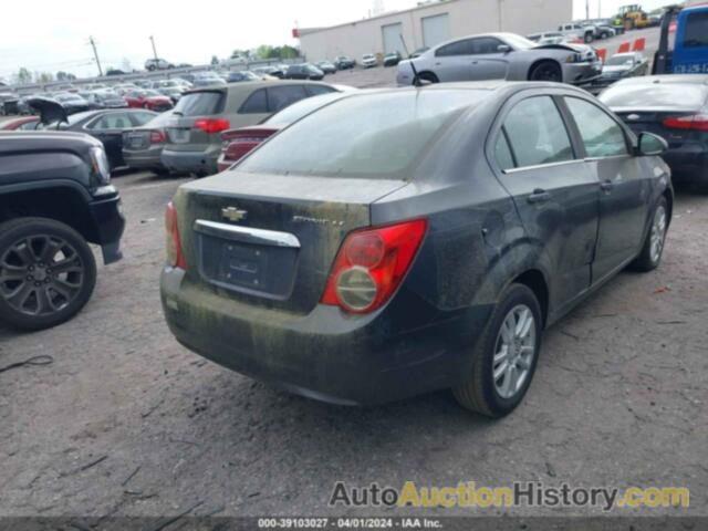 CHEVROLET SONIC 2LT, 1G1JC5SH2C4222119