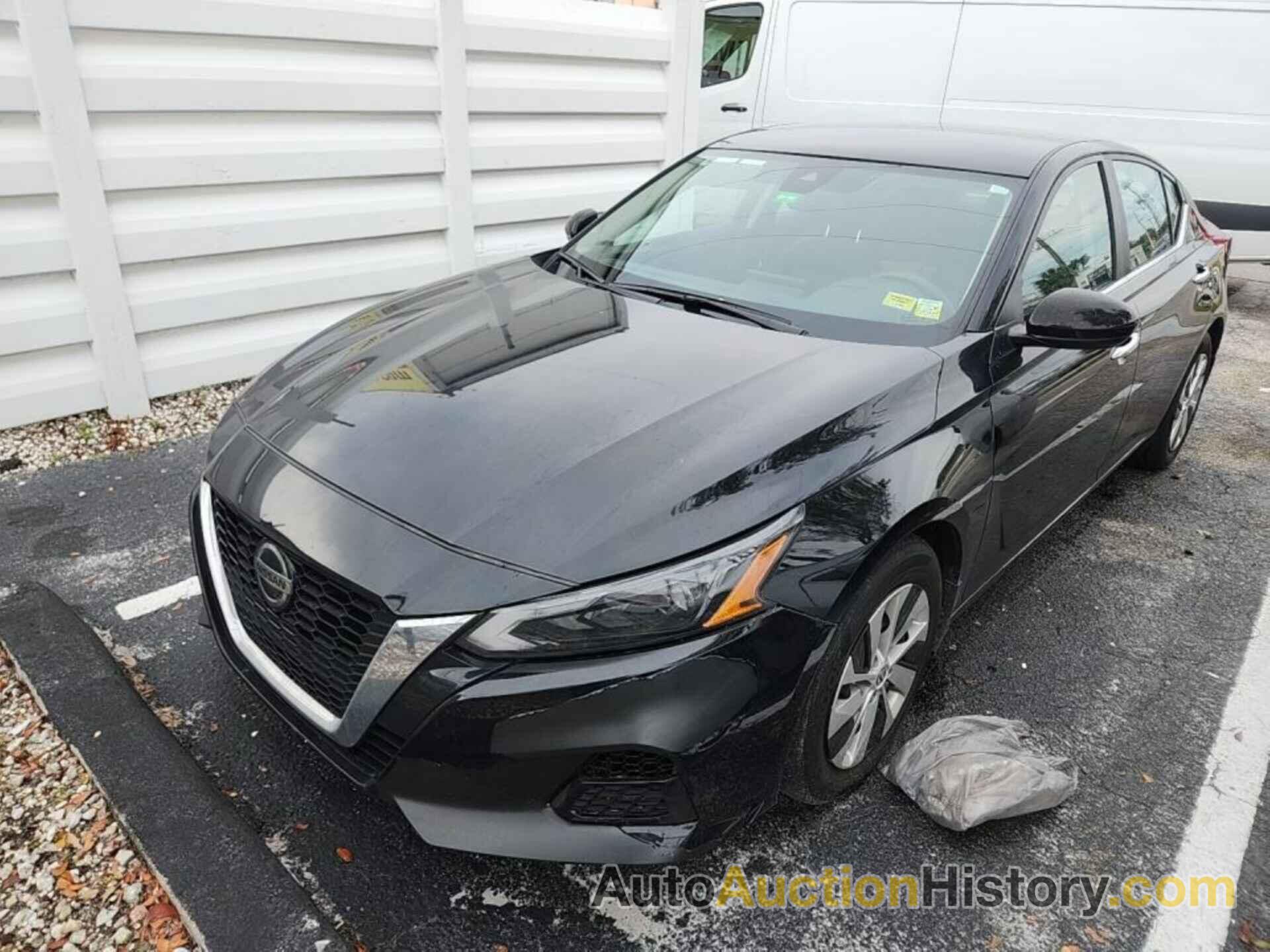 NISSAN ALTIMA S, 1N4BL4BV9PN303250