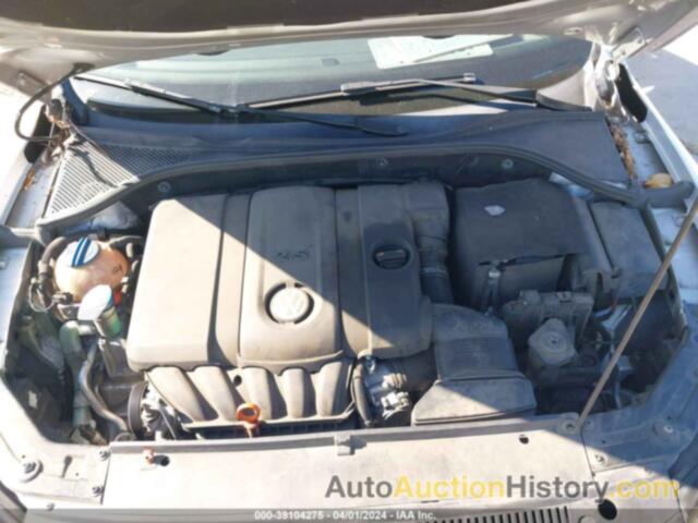 VOLKSWAGEN PASSAT 2.5L SE, 1VWBP7A38CC049064