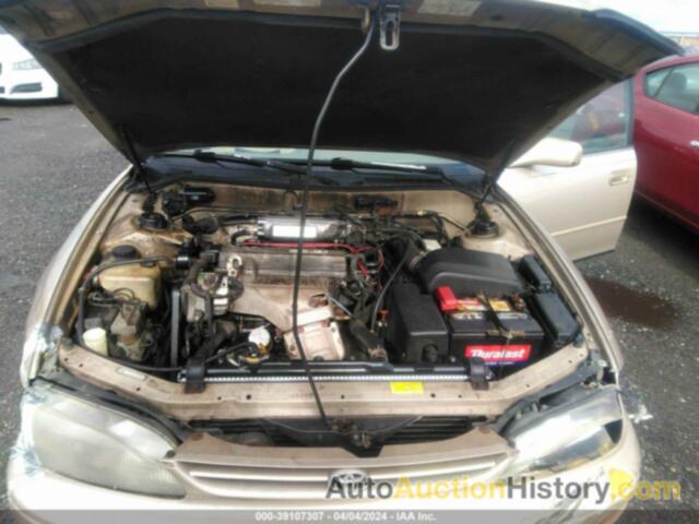 TOYOTA CAMRY DX/LE/XLE, 4T1BG12K1TU667340