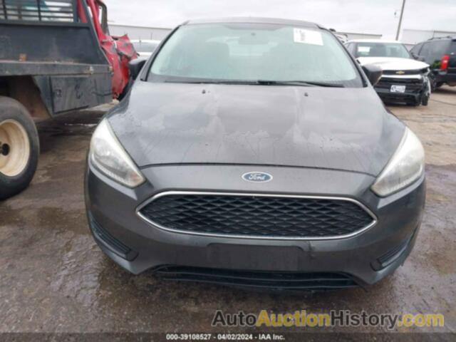 FORD FOCUS SE, 1FADP3F23GL360384