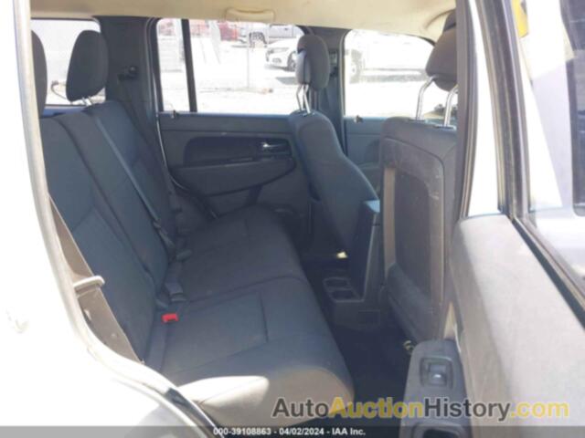 JEEP LIBERTY SPORT, 1C4PJMAK7CW101587