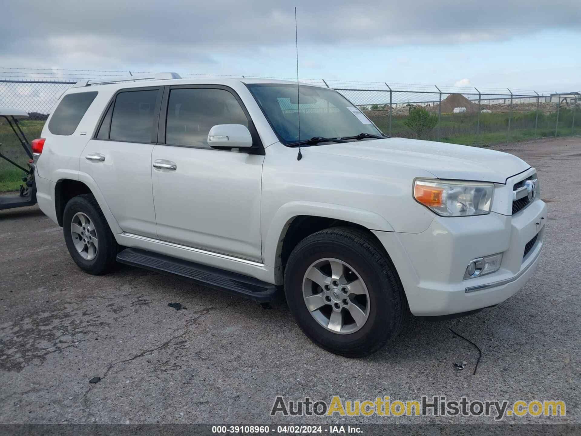 TOYOTA 4RUNNER SR5 V6, JTEZU5JR2B5026655