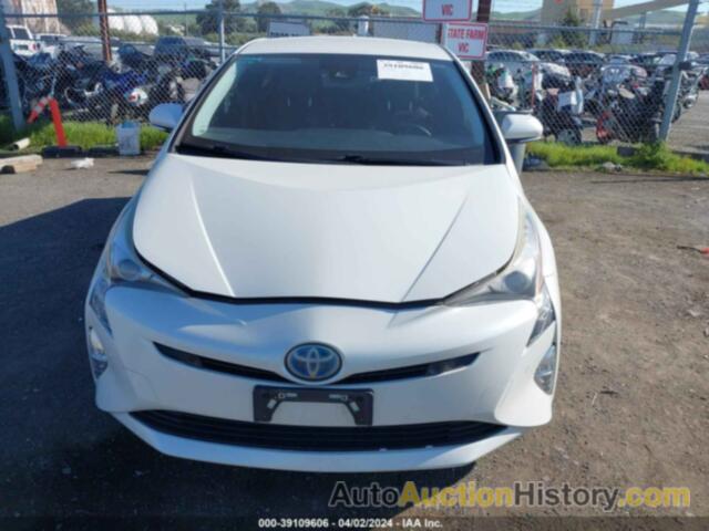 TOYOTA PRIUS FOUR TOURING, JTDKARFU6G3526968