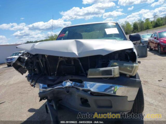 CHEVROLET SILVERADO C1500, 2GCEC13T151218484