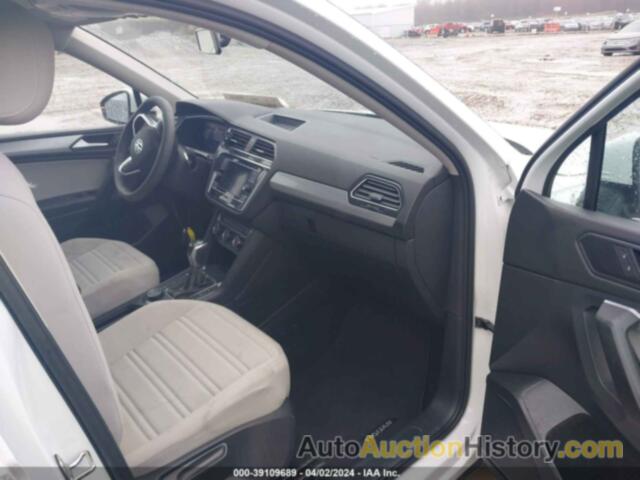 VOLKSWAGEN TIGUAN S, 3VV0B7AX4NM132067