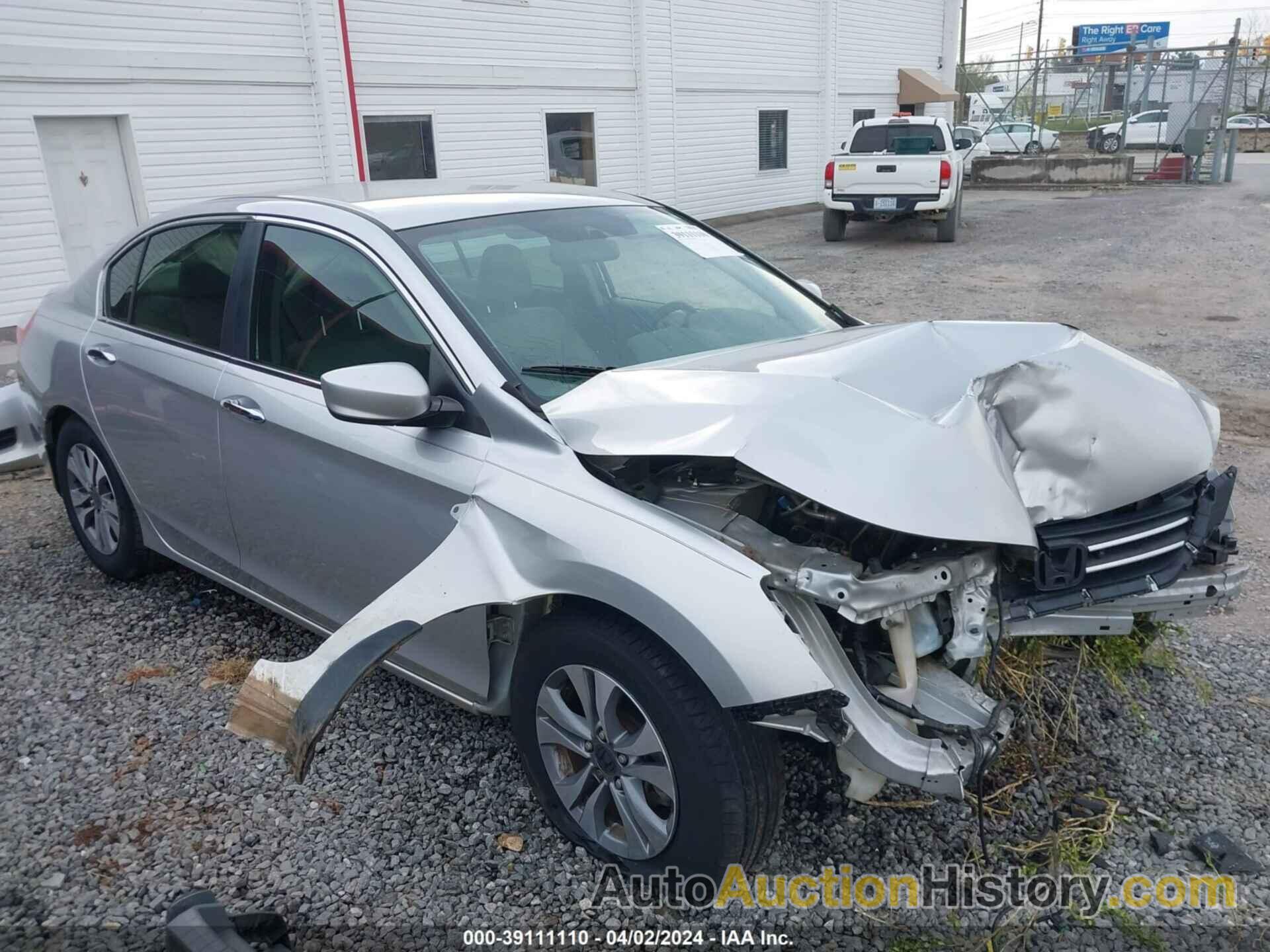 HONDA ACCORD LX, 1HGCR2F30EA104345