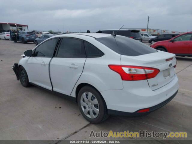 FORD FOCUS SE, 1FAHP3F24CL186515