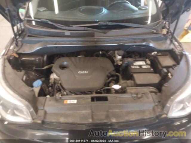 KIA SOUL, KNDJN2A21E7002355