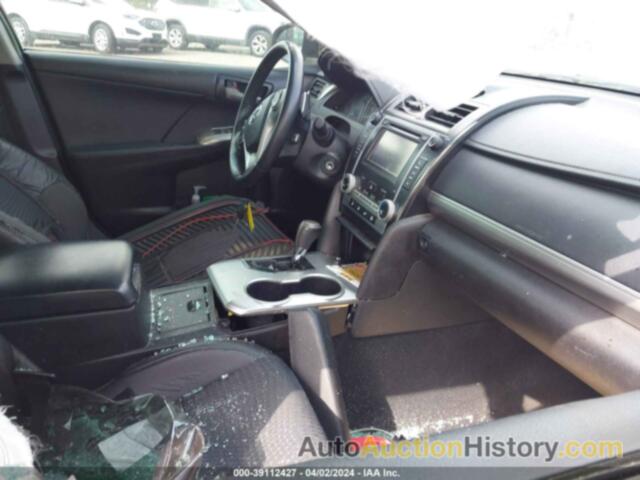 TOYOTA CAMRY SE, 4T1BF1FK1DU257748