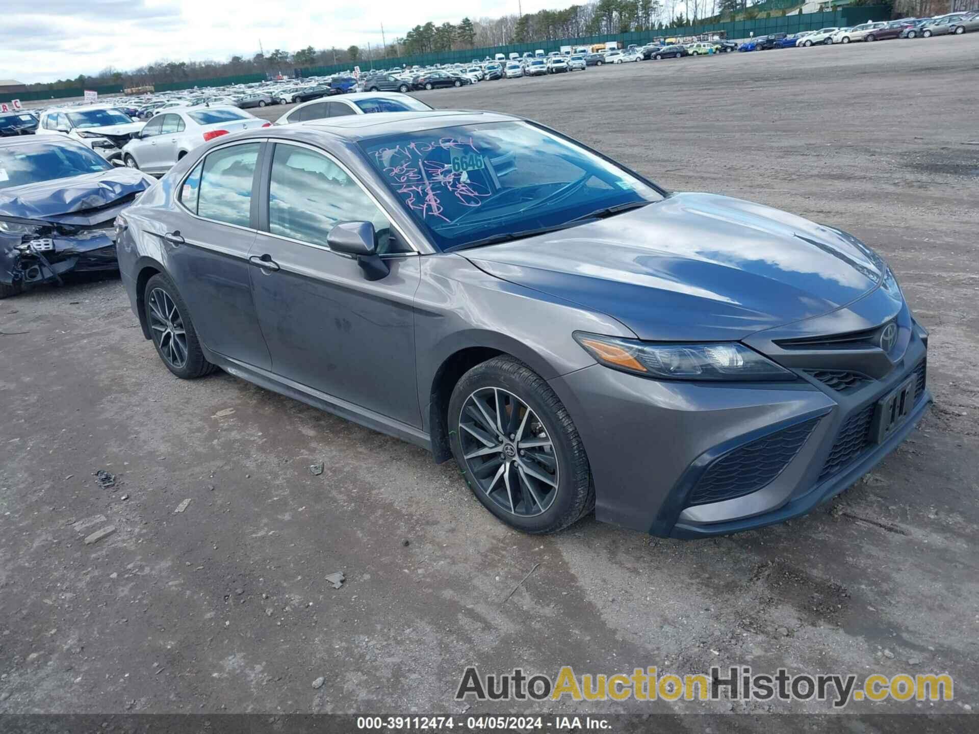 TOYOTA CAMRY SE AWD, 4T1T11BK0PU096032