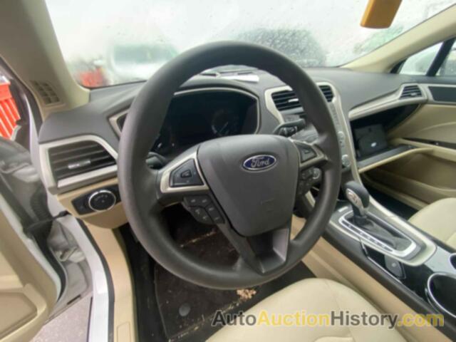 FORD FUSION SE, 3FA6P0H7XDR204260