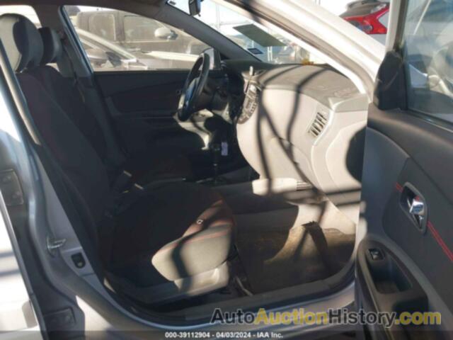 KIA RIO5 LX/SX, KNADH5A3XB6814458