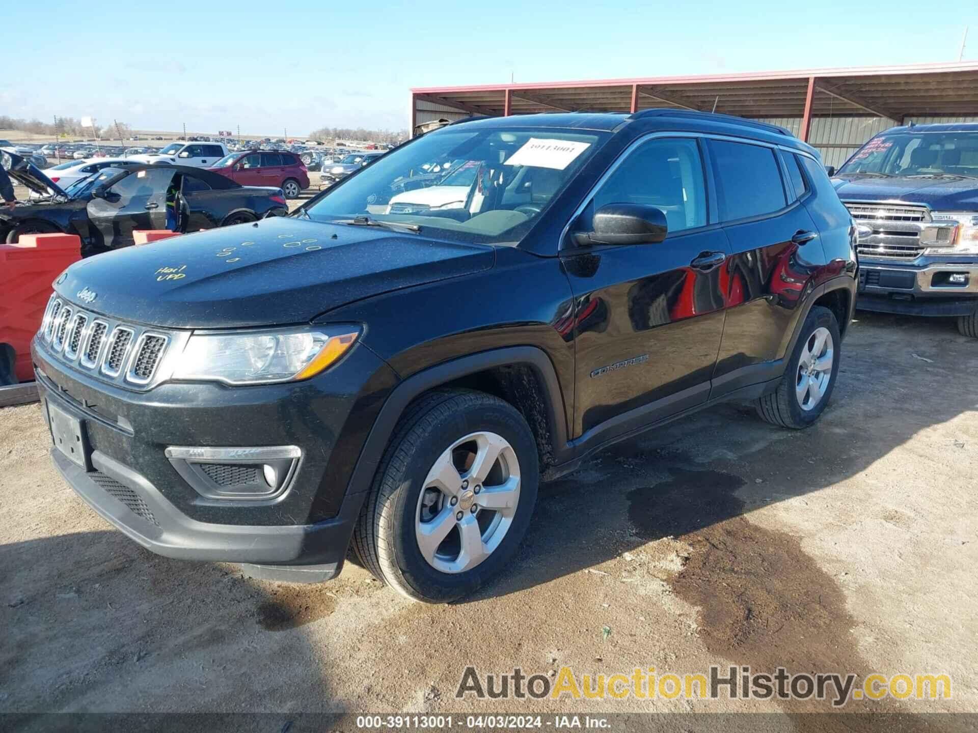 JEEP COMPASS LATITUDE 4X4, 3C4NJDBB2KT755309