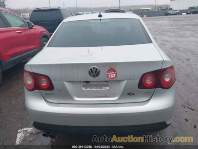 VOLKSWAGEN JETTA SE, 3VWRM71K28M119579