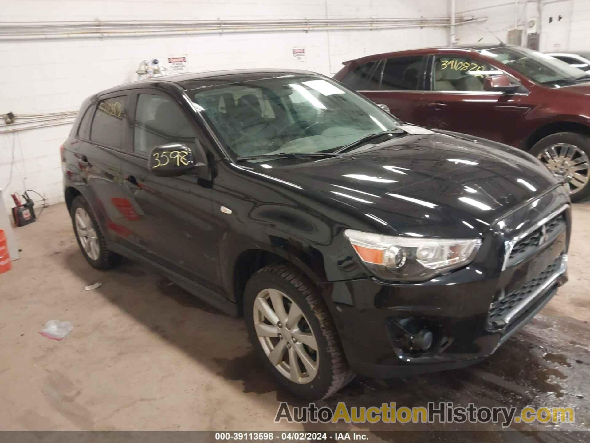 MITSUBISHI OUTLANDER SPORT ES, 4A4AR3AU7FE049147