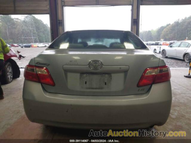 TOYOTA CAMRY LE, 4T1BE46K49U876064