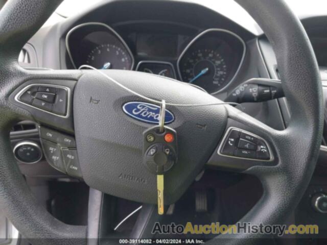 FORD FOCUS SE, 1FADP3K29HL258871