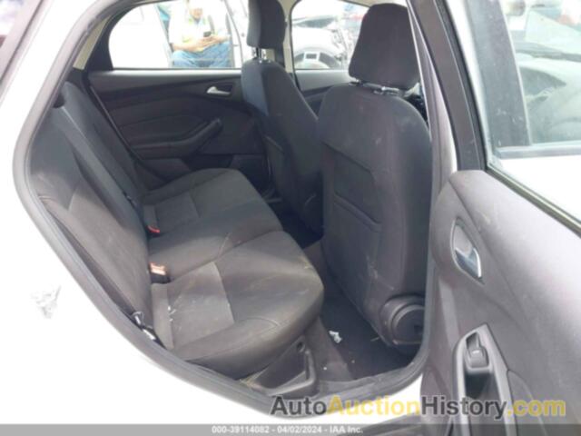 FORD FOCUS SE, 1FADP3K29HL258871