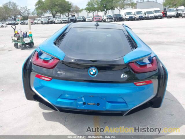 BMW I8, WBY2Z2C59FV391418