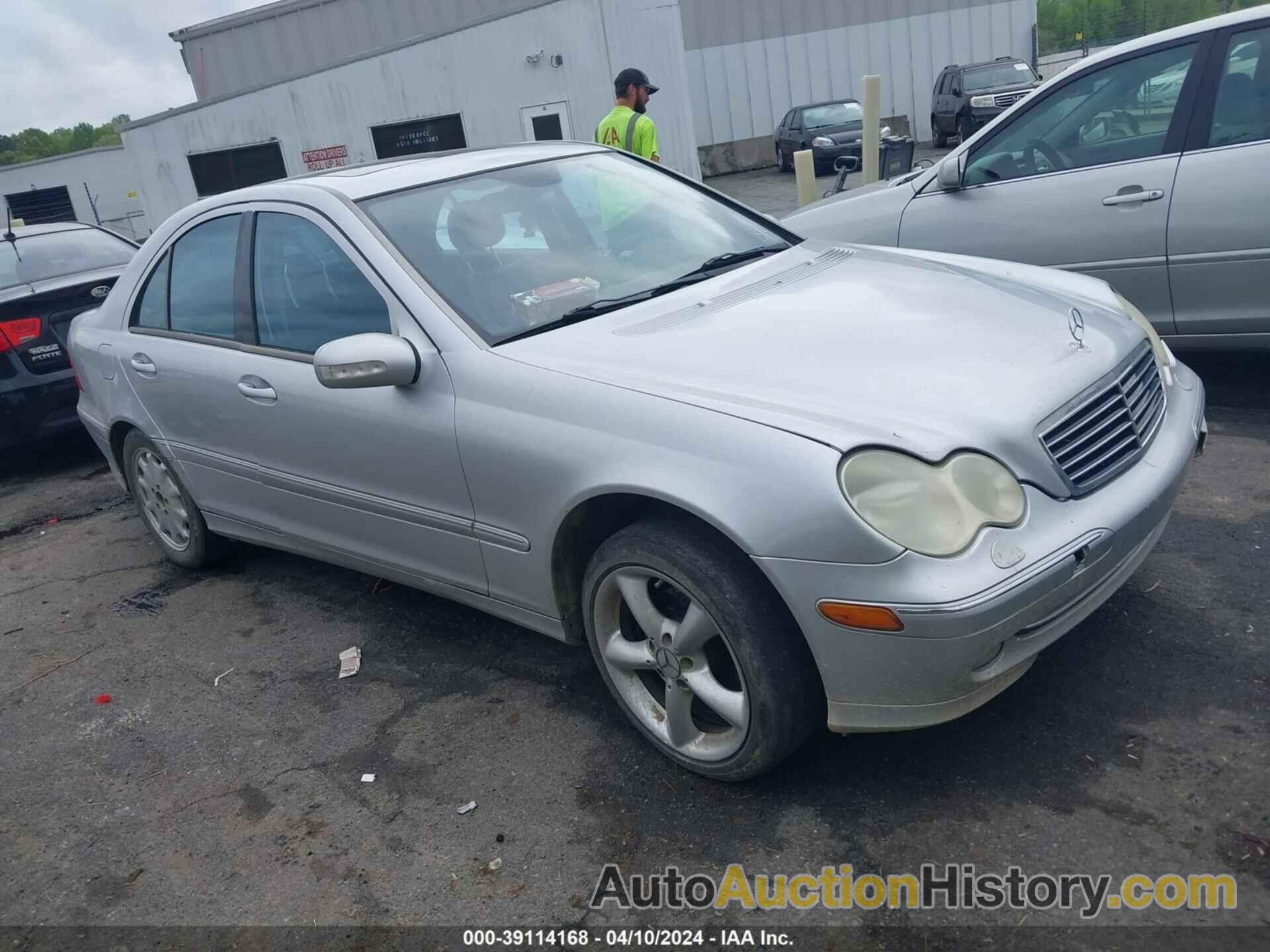 MERCEDES-BENZ C 240, WDBRF61J81F135059