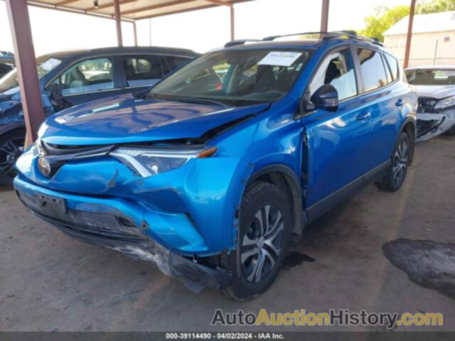 TOYOTA RAV4 LE, JTMZFREV7JD110486