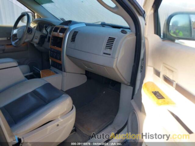 CHRYSLER ASPEN LIMITED, 1A8HX58N18F150020