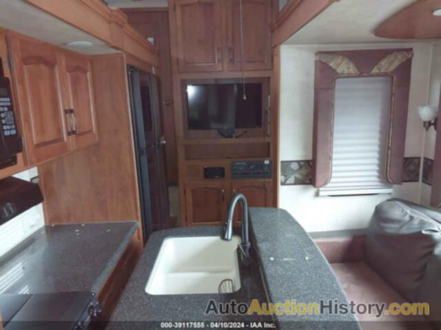 KEYSTONE MOTOR HOME, 4YDF40128BR801205